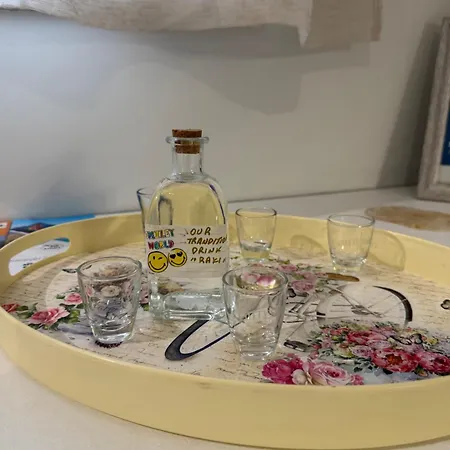 The House Of Johnkou *