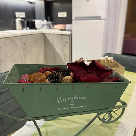 The House Of Johnkou Апартаменты *